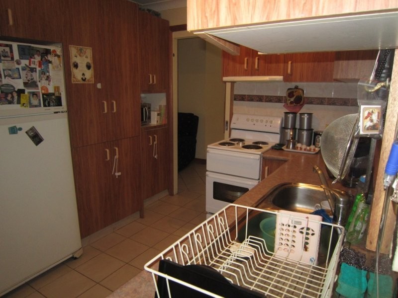 12 Orleans Crescent, Toongabbie NSW 2146