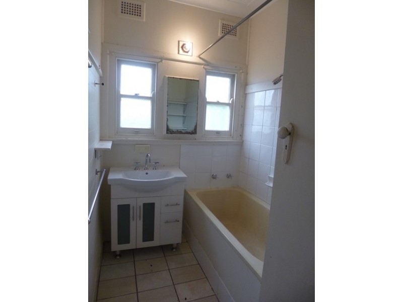 49 Tungarra Road, Girraween NSW 2145