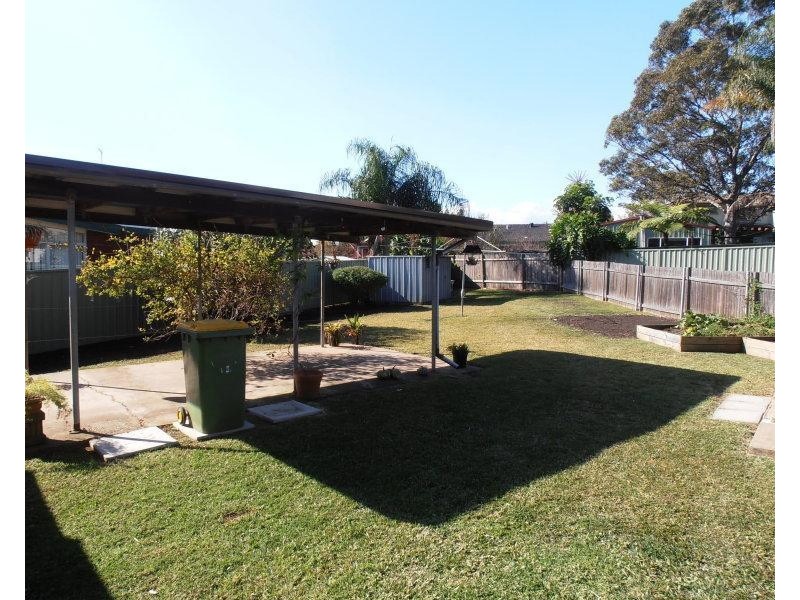 10 Greenleaf Street, Constitution Hill NSW 2145