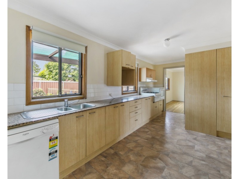 13 Camillo Street, Pendle Hill NSW 2145