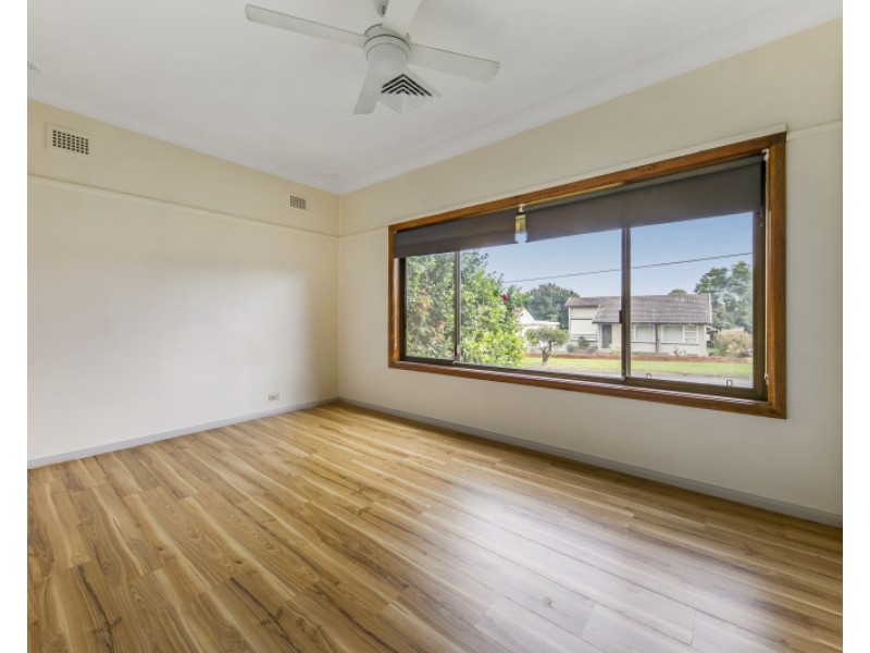 13 Camillo Street, Pendle Hill NSW 2145