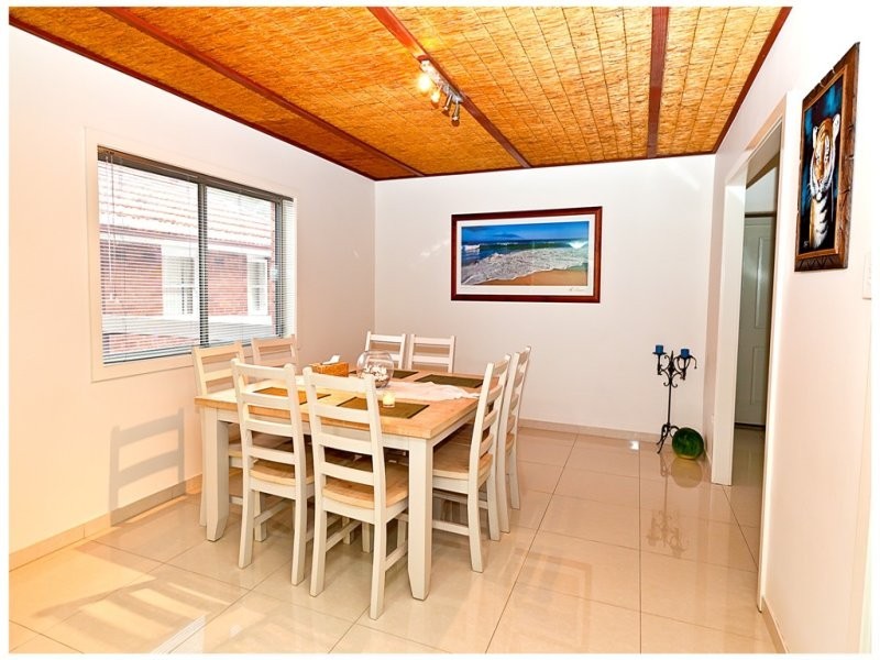 34 Arnett St, Pendle Hill NSW 2145