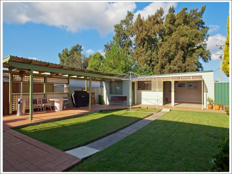 68 Berith Rd, Greystanes NSW 2145