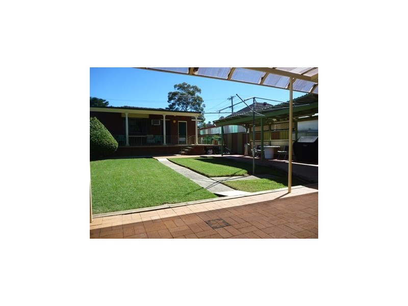 68 Berith Rd, Greystanes NSW 2145