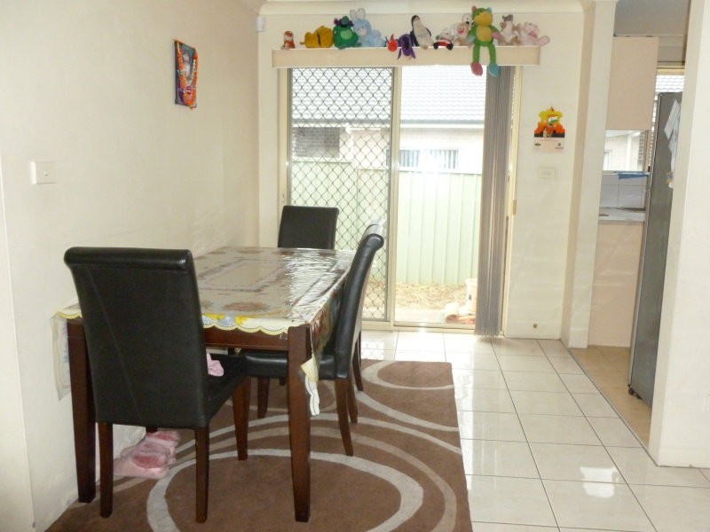 8/177-179 Targo Rd, Girraween NSW 2145