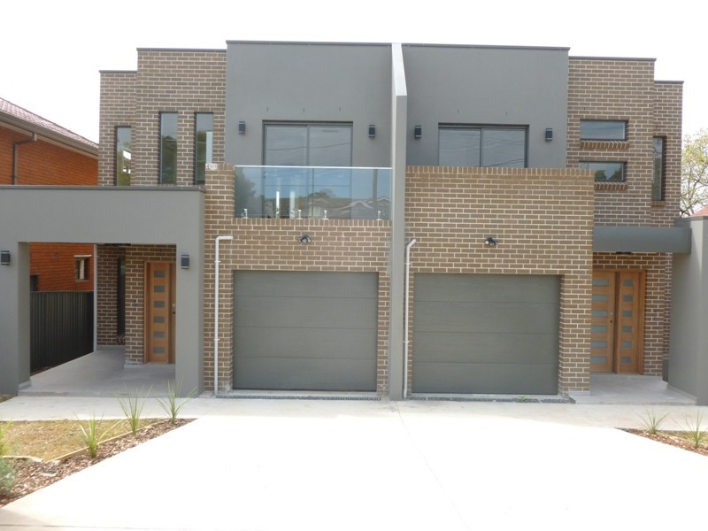 30 Hampden Rd, South Wentworthville NSW 2145