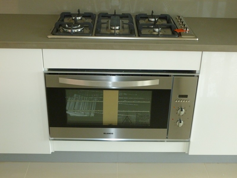 30 Hampden Rd, South Wentworthville NSW 2145