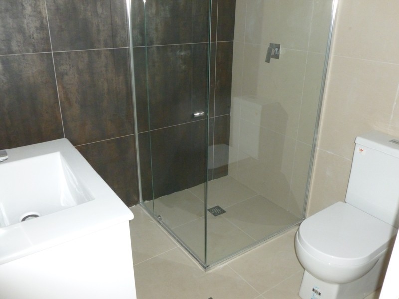 30 Hampden Rd, South Wentworthville NSW 2145