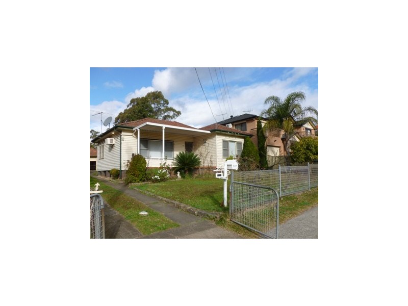 189 Girraween Rd, Girraween NSW 2145