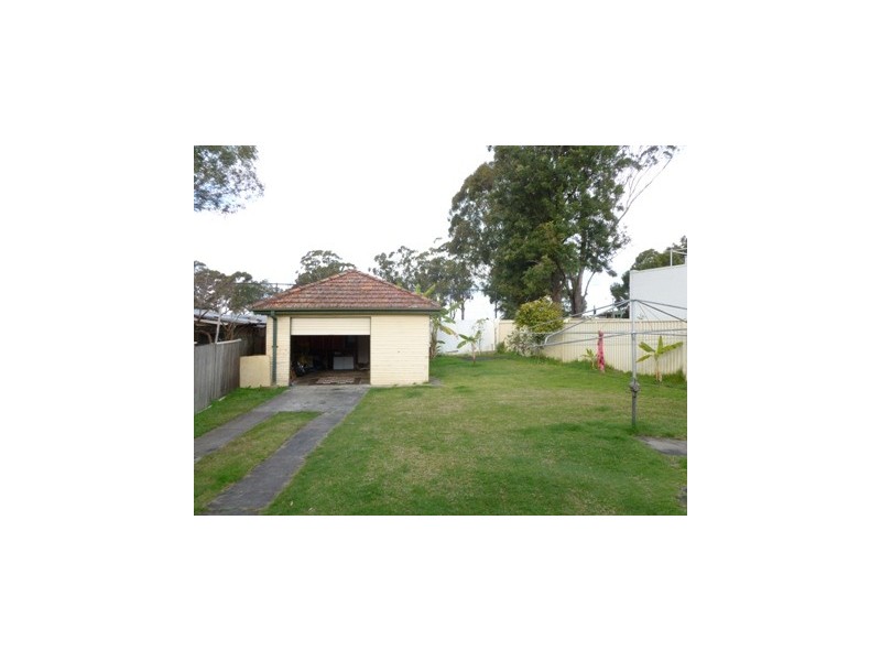 189 Girraween Rd, Girraween NSW 2145