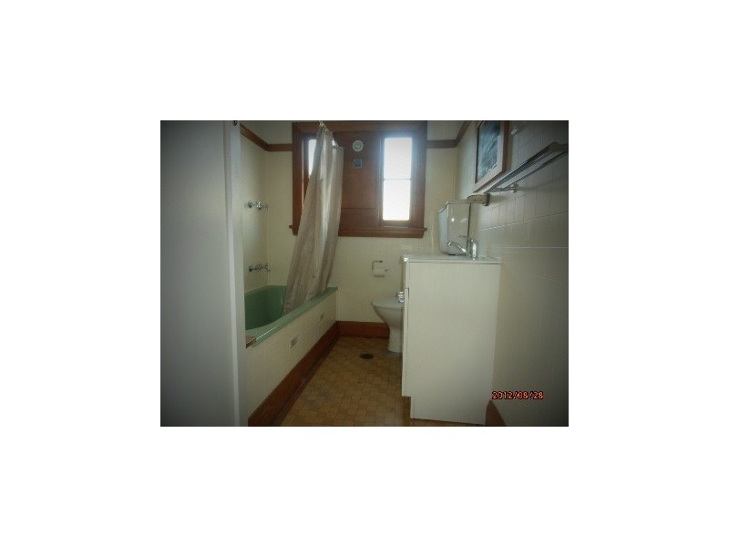 2 Lindsay Street, Wentworthville NSW 2145