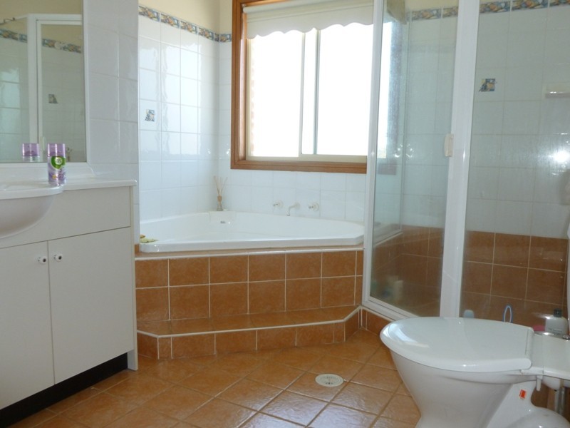 22 Eldridge Rd, Greystanes NSW 2145