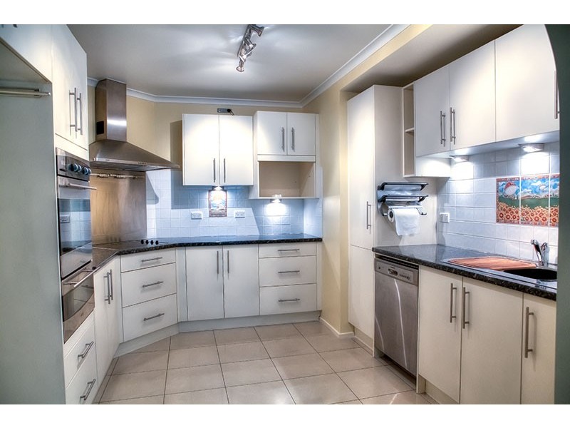 80 Roberta St, Greystanes NSW 2145