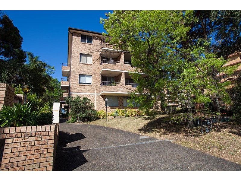 1/11-13 Good St, Parramatta NSW 2150
