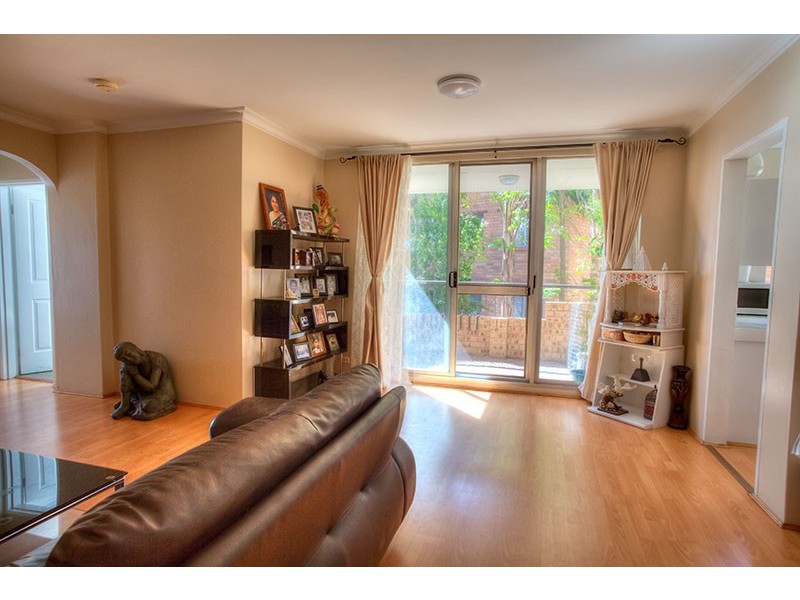 1/11-13 Good St, Parramatta NSW 2150