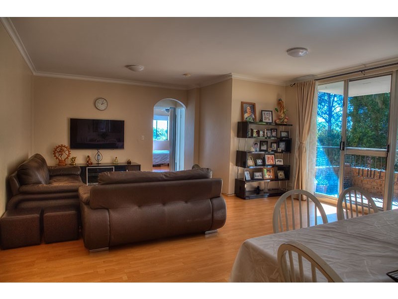 1/11-13 Good St, Parramatta NSW 2150