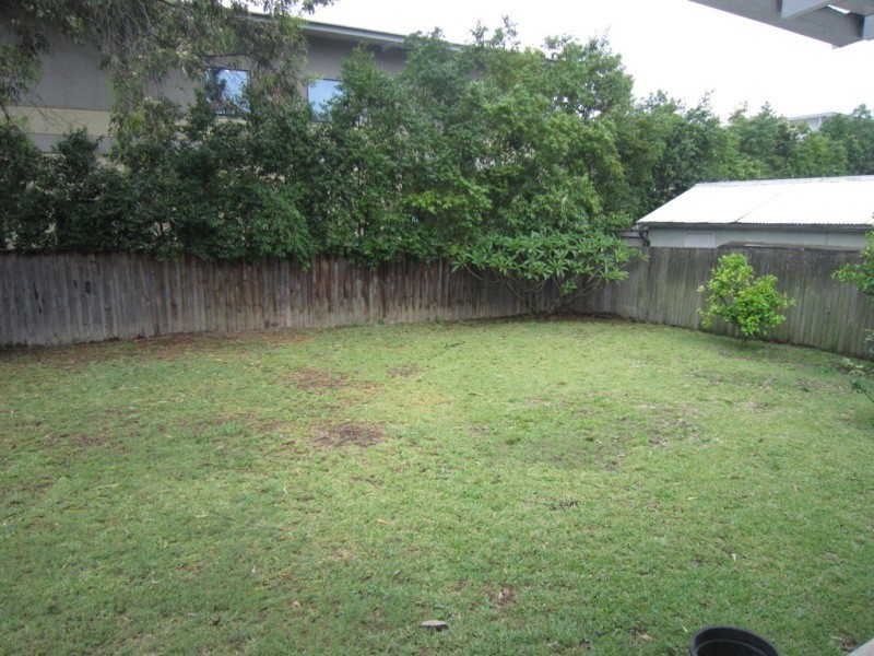 12 A Mons Road, Westmead NSW 2145