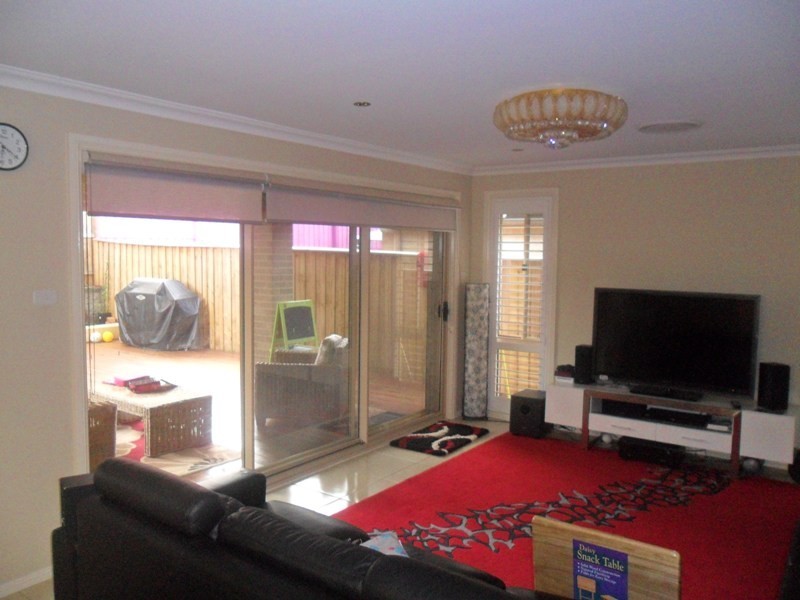 83 Nijong Drive, Pemulwuy NSW 2145