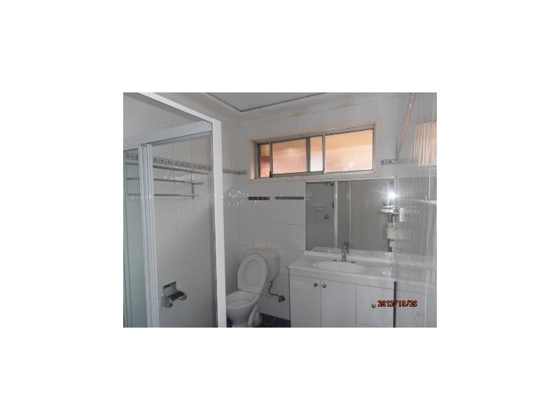 92 Maunder Avenue, Girraween NSW 2145