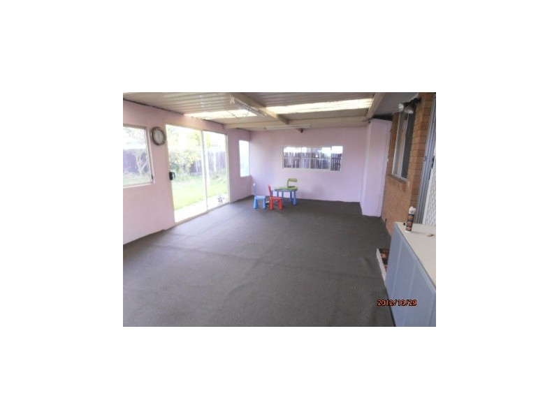 92 Maunder Avenue, Girraween NSW 2145