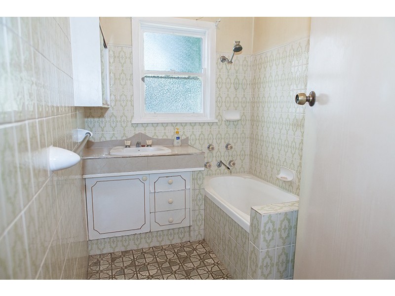 17 Dunshea Pl, Guildford NSW 2161