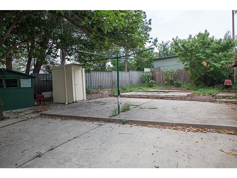 17 Dunshea Pl, Guildford NSW 2161