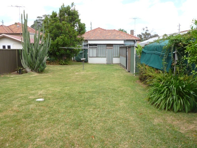 47 Essington Street, Wentworthville NSW 2145