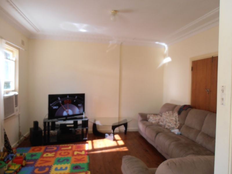 187 Wentworth Avenue, Pendle Hill NSW 2145