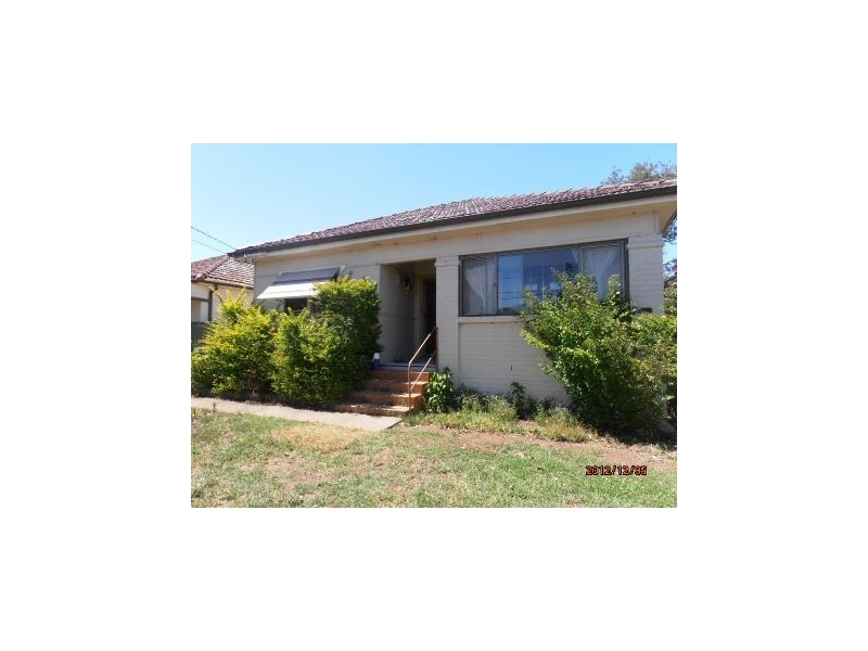 16 Drew Street, Westmead NSW 2145