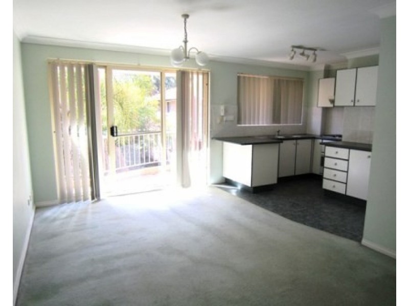 6/221 Dunmore Street, Wentworthville NSW 2145