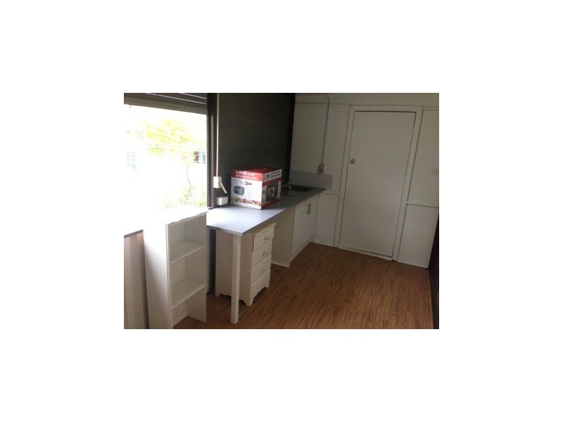 16 Scott Street, Toongabbie NSW 2146