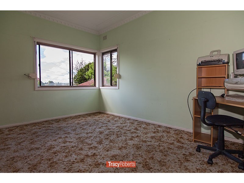 10 Endeavour St, Seven Hills NSW 2147