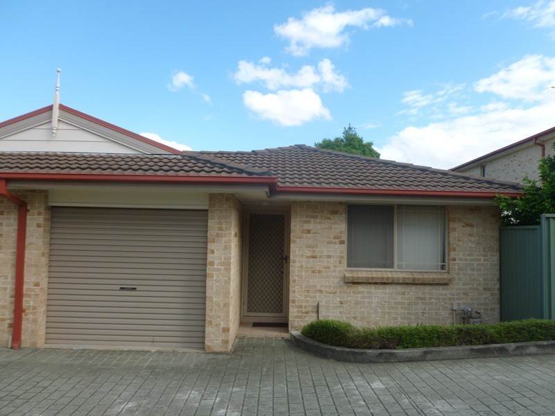 11/167-171 Targo Rd, Girraween NSW 2145