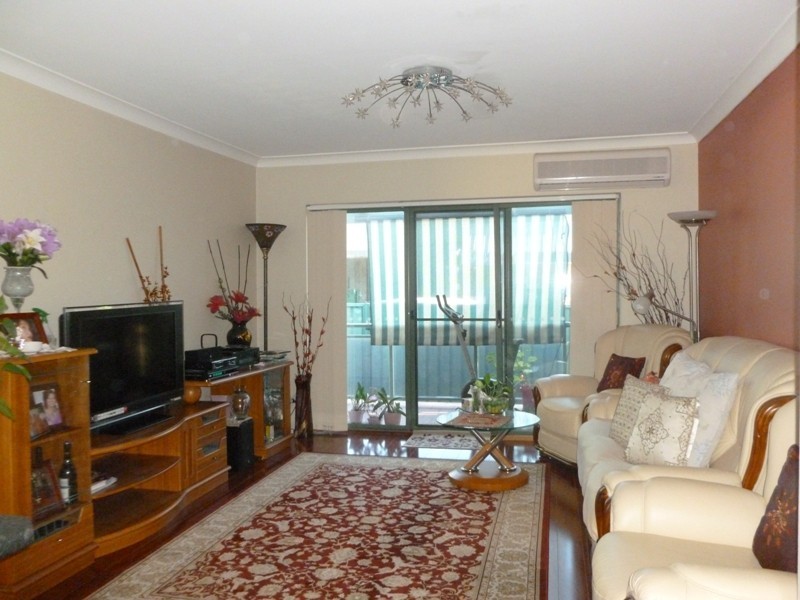 13/58-60 Fullagar Rd, Wentworthville NSW 2145