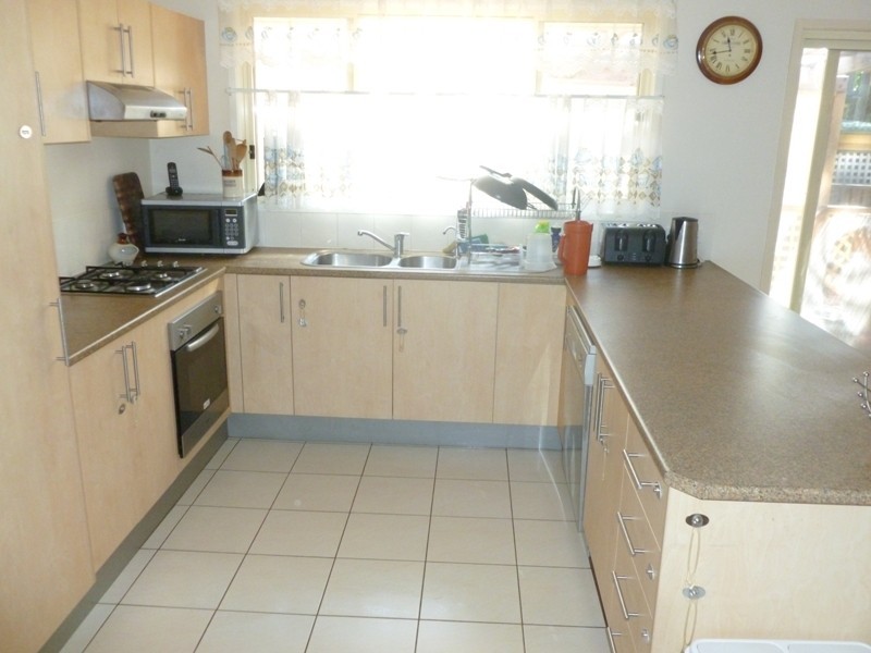 36 Pearson St, South Wentworthville NSW 2145