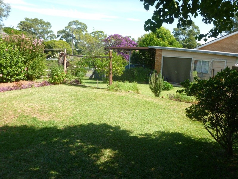 31 Palace Rd, Baulkham Hills NSW 2153