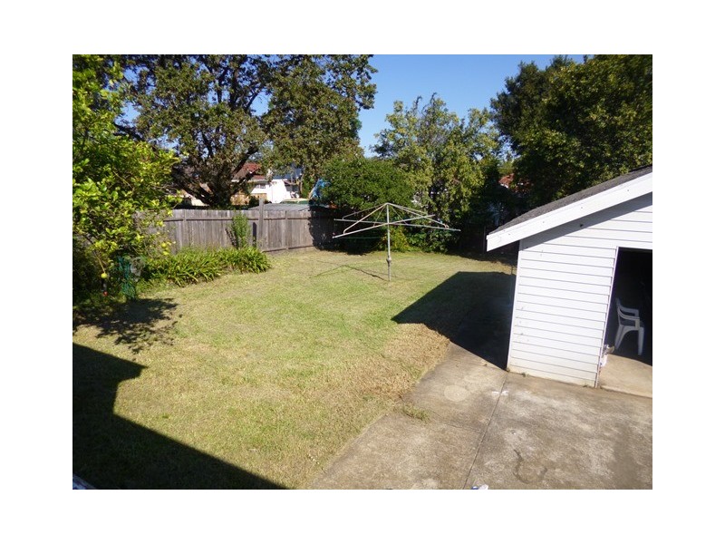28 Fullagar Rd, Wentworthville NSW 2145