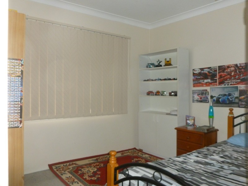 20 Orleans Cres, Toongabbie NSW 2146