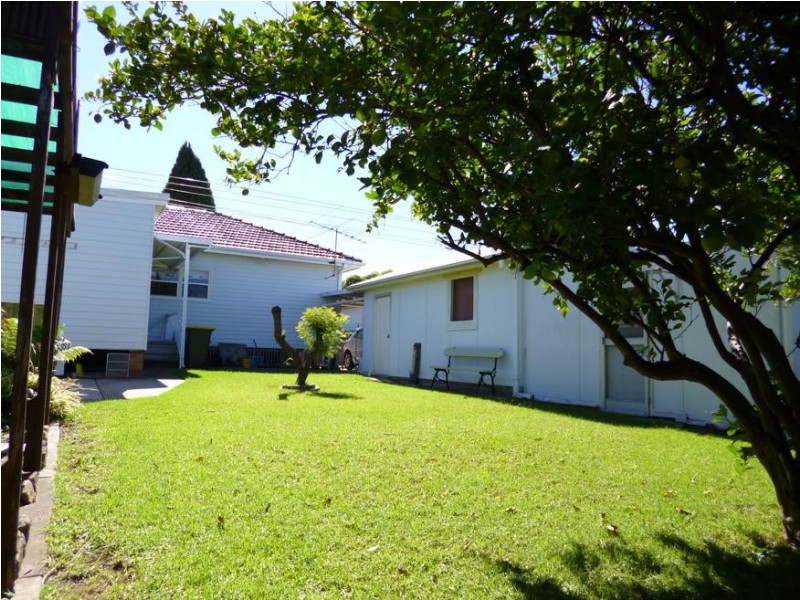 138 Smith Street, Pendle Hill NSW 2145