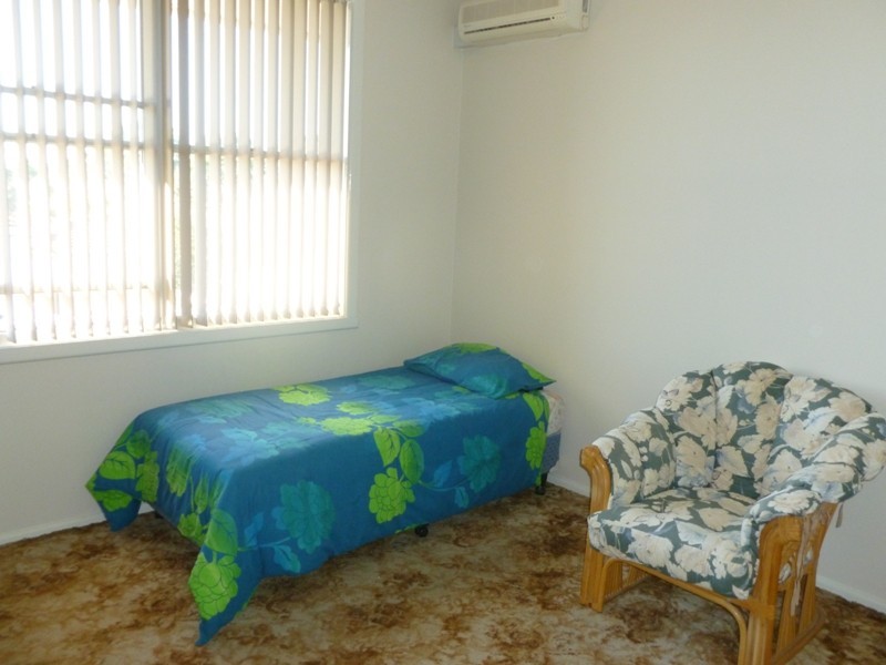 68 Magowar Rd, Girraween NSW 2145