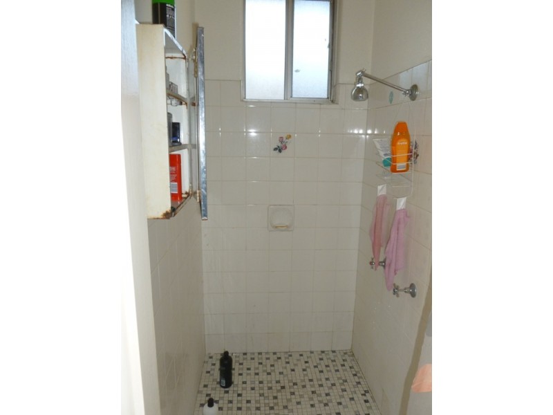 68 Magowar Rd, Girraween NSW 2145