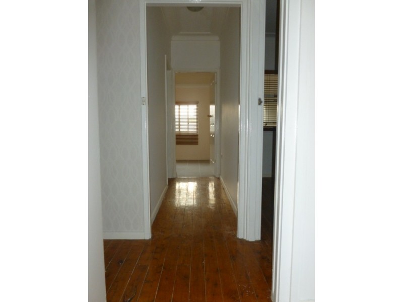 8 Barwon St, Greystanes NSW 2145