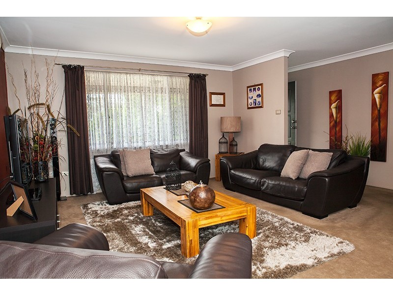 52a Frederick St, Pendle Hill NSW 2145