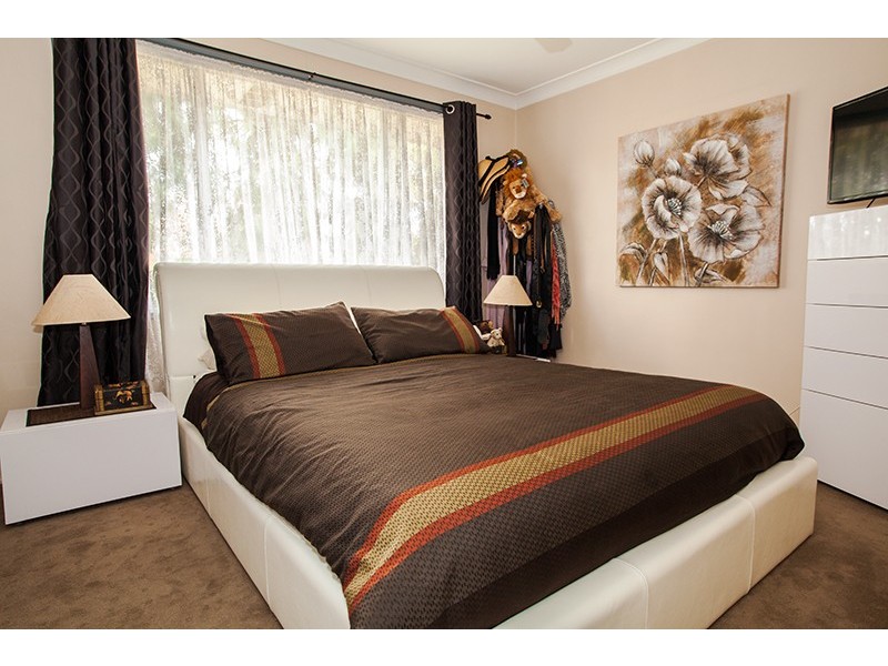 52a Frederick St, Pendle Hill NSW 2145