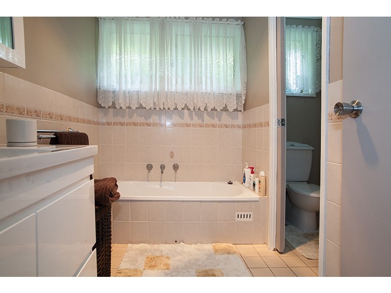 52a Frederick St, Pendle Hill NSW 2145