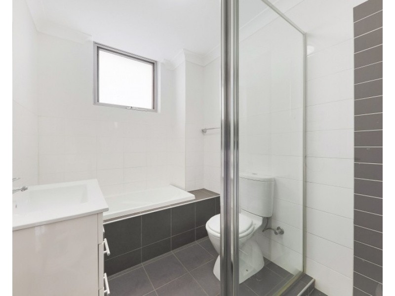 1/26-34 Clifton Street, Blacktown NSW 2148