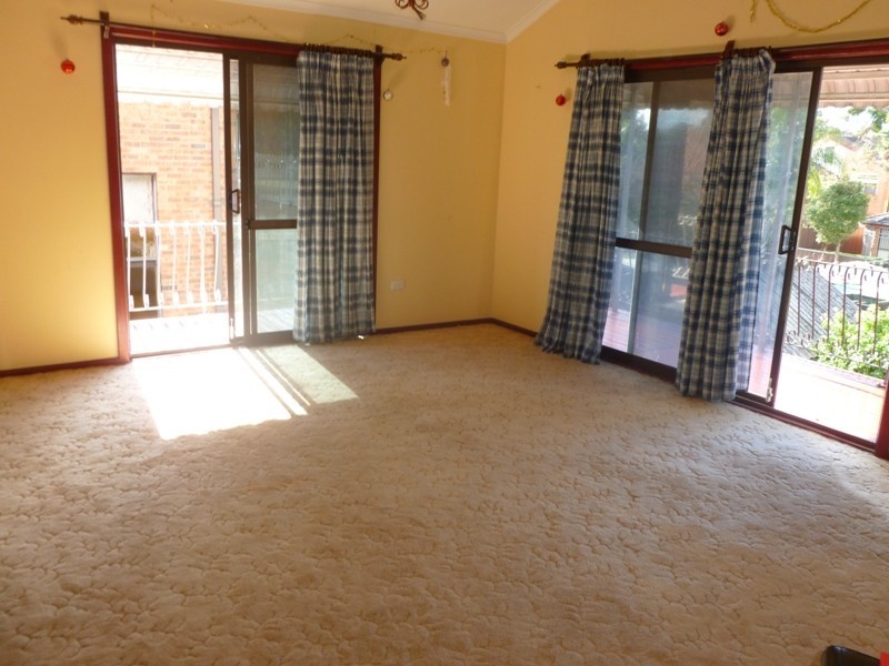 21 Fulton Ave, Wentworthville NSW 2145