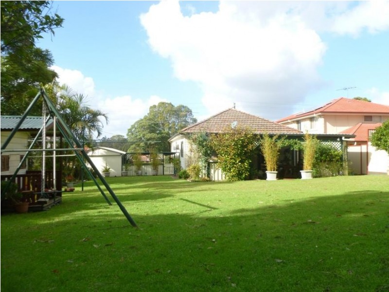 88 Targo Rd, Girraween NSW 2145