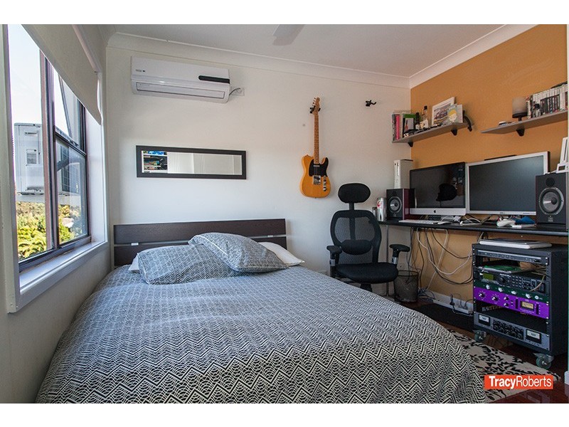 11 Toohey Ave, Westmead NSW 2145