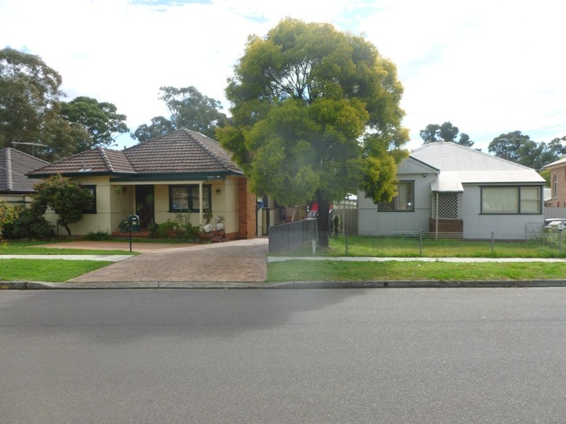 34-36 Girraween Rd, Girraween NSW 2145